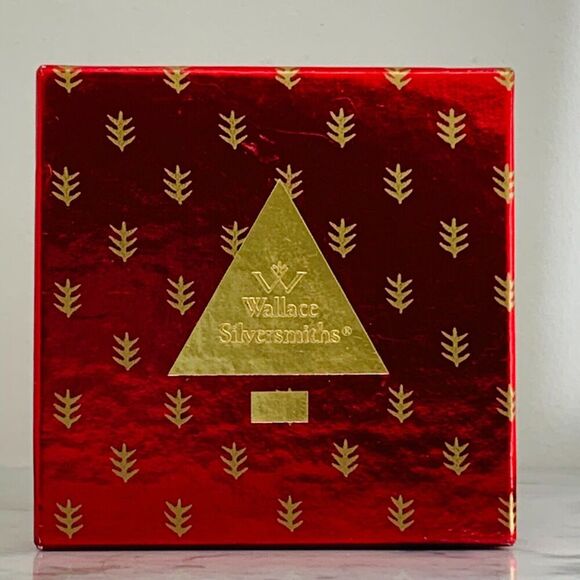 Wallace Annual Silverplate Christmas Bell 1995 Baroque 3.25 inch EUC - Picture 5 of 6